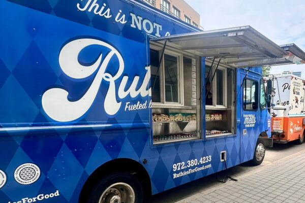 Ruthie’s For Good food truck parked and ready to serve at a Dallas catering event